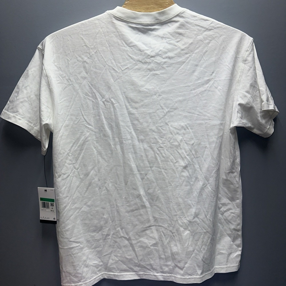 Nike Mens Loose Fit T-Shirt White Embroidered Sneaker Patch FV3751-100 XL NEW - Picture 4 of 5
